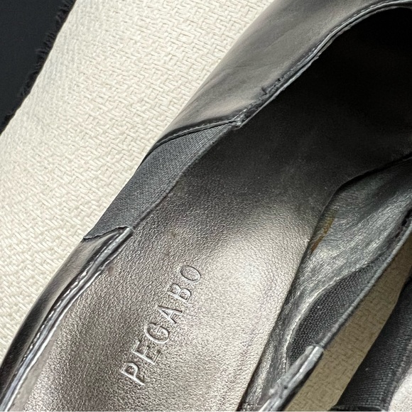 Pegabo Heels - Picture 4 of 5